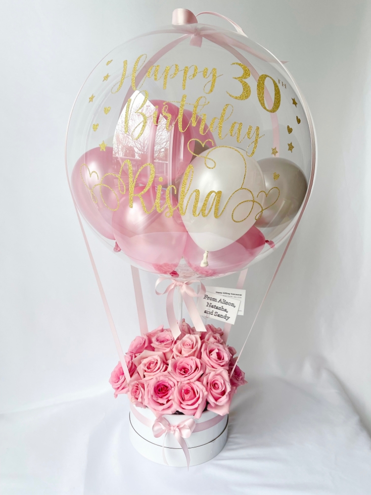 Picture of Hot Air Balloon with Roses