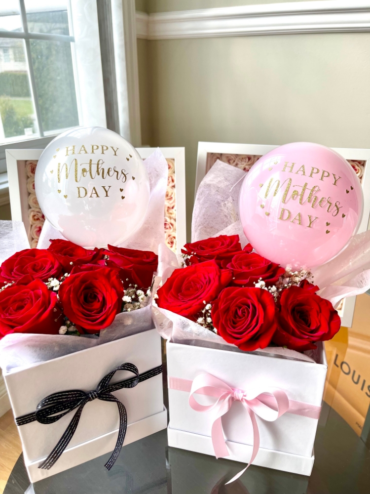 Mother's Day Petite Rose Box