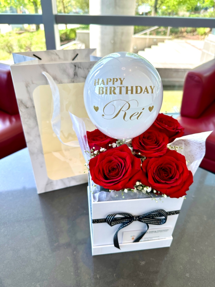 White Petite Rose Box