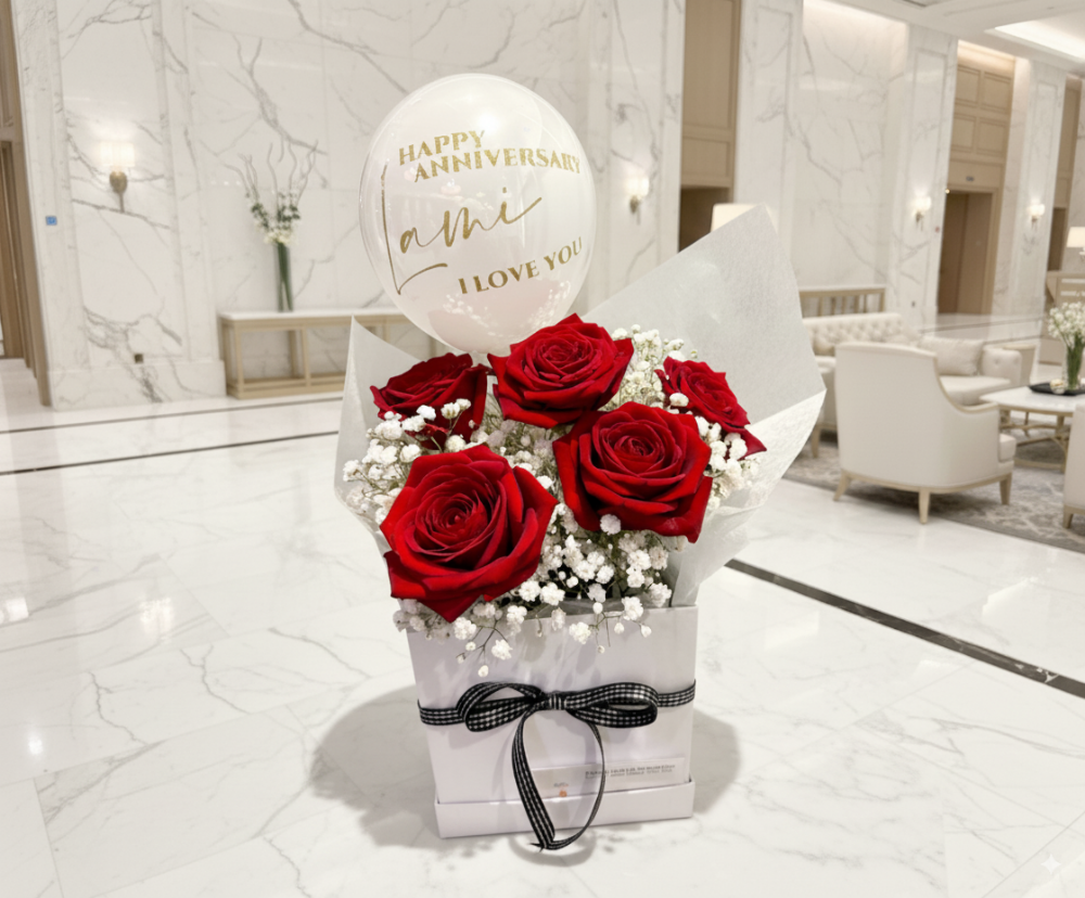 White Petite Rose Box